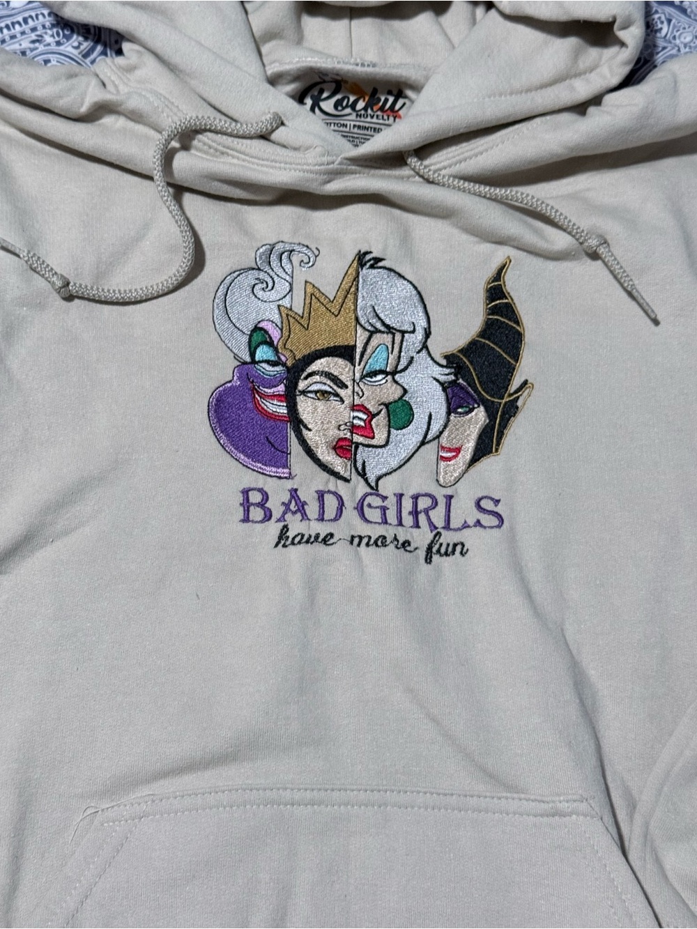 Bad Girls Disney Villains Embroidered Hooded Sweatshirt - Large - Picture 5 of 5